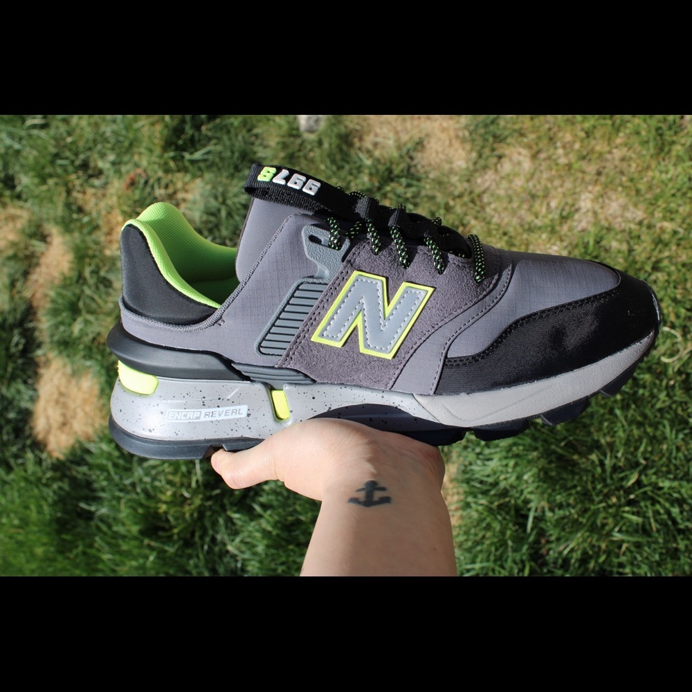 New balance 977 Sport